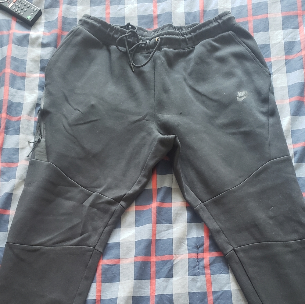 Nike Fleece Tech Pants